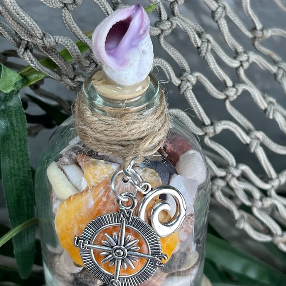 “Beach in a Bottle”  Seashells sand w Coral Shell Compass Wave Charms Nautical - Picture 7 of 16